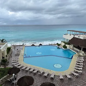 Plaza Sea View Cancún